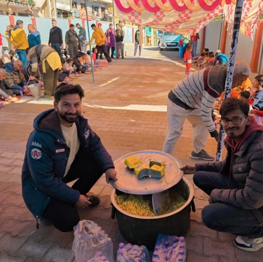 Free Community Feast Nainital - Jan Sewa
